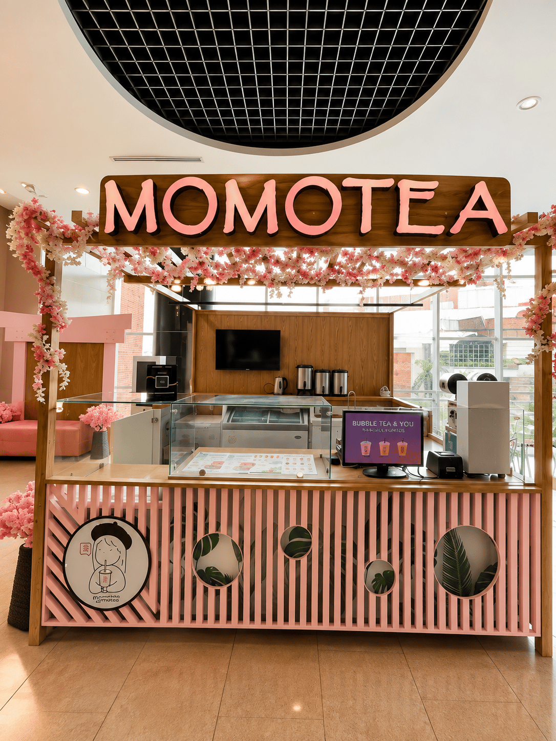 MOMOTEA